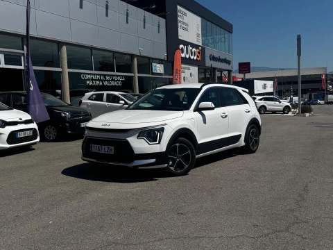 Kia Niro 1.6 GDi PHEV 104kW (141CV) Concept