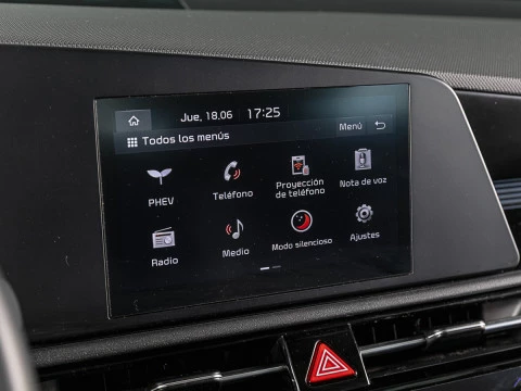 Kia Niro 1.6 GDi PHEV 104kW (141CV) Concept
