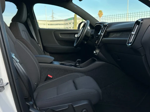 Volvo XC40 BEV 82KWH 