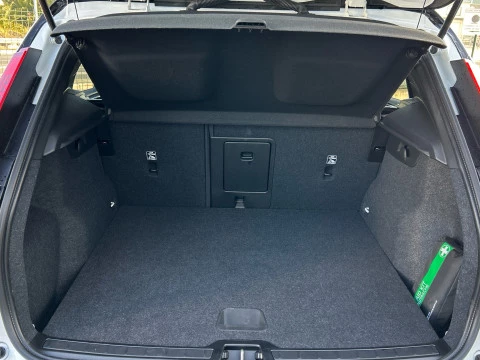 Volvo XC40 BEV 82KWH 