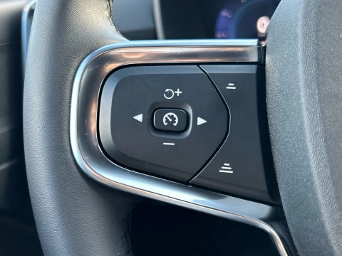 Volvo XC40 BEV 82KWH 