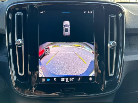 Volvo XC40 BEV 82KWH 