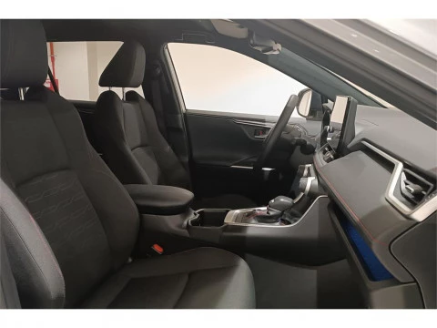 Toyota RAV 4 5P Advance 300PH e-CVT (AWD-i)