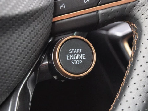 Cupra León 1.5 ETSI MHEV 110KW DSG 150 5P