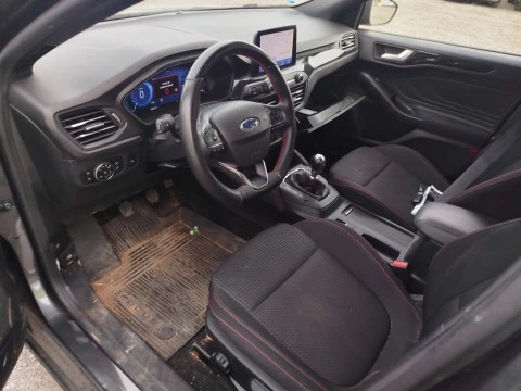 Ford Focus 1.0 Ecoboost MHEV 114kW ST-Line X SB