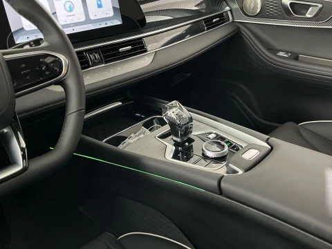 EBRO S700 1.5 TGDI PHEV Luxury E-CVT