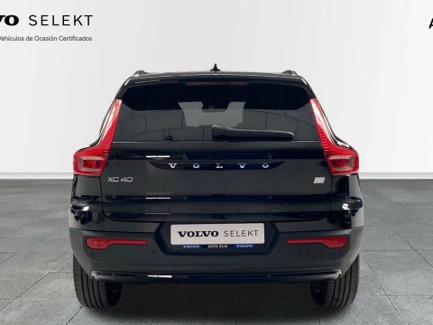 Volvo XC40 1.5 T5 RECHARGE R-DESIGN DCT 5P