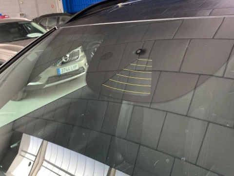 Volvo XC40 1.5 T5 RECHARGE R-DESIGN DCT 5P