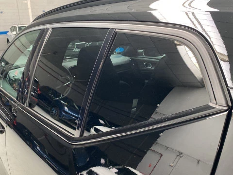 Volvo XC40 1.5 T5 RECHARGE R-DESIGN DCT 5P