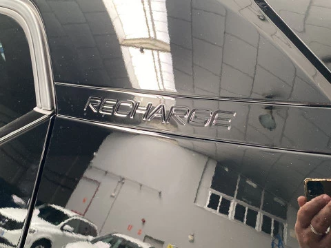 Volvo XC40 1.5 T5 RECHARGE R-DESIGN DCT 5P