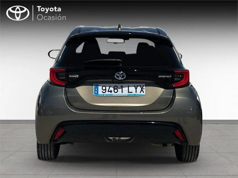 Toyota Yaris 5 Puertas Style 120H Automático (e-CVT)