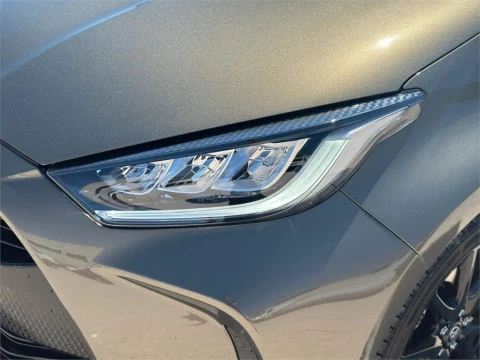 Toyota Yaris 5 Puertas Style 120H Automático (e-CVT)