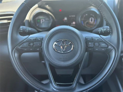 Toyota Yaris 5 Puertas Style 120H Automático (e-CVT)