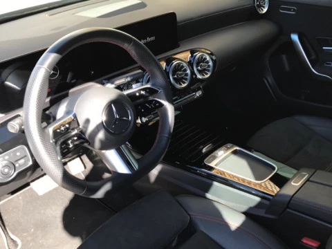 Mercedes-Benz Clase A  180 Compacto