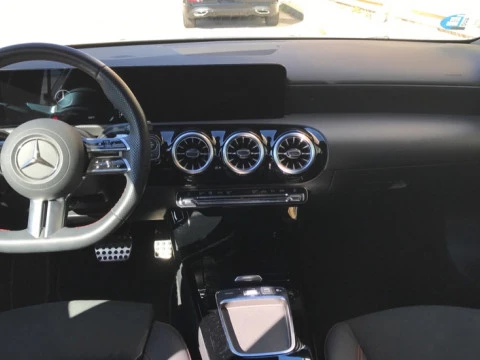 Mercedes-Benz Clase A  180 Compacto