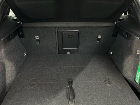 Volvo XC40 XC40 Core, B3 Mild Hybrid, Gasolina