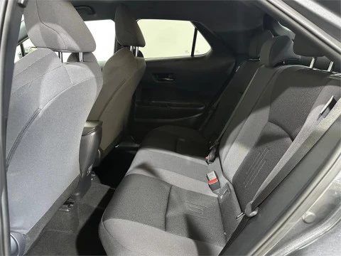 Toyota C-HR - Advance Hybrid 140