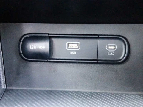 Kia Sportage 1.6 CRDi MHEV Drive 4x2 100 kW (136 CV)