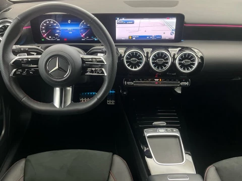 Mercedes-Benz Clase A 200 Compacto