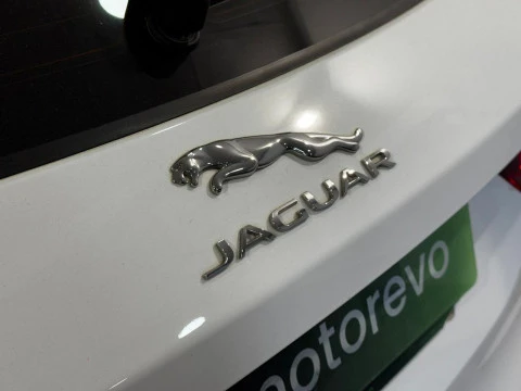 Jaguar F-Pace 2.0D I4 204PS AWD Auto MHEV R-Dynamic S 150Kw