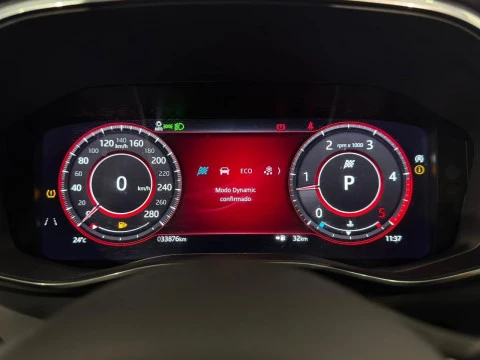 Jaguar F-Pace 2.0D I4 204PS AWD Auto MHEV R-Dynamic S 150Kw