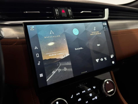 Jaguar F-Pace 2.0D I4 204PS AWD Auto MHEV R-Dynamic S 150Kw