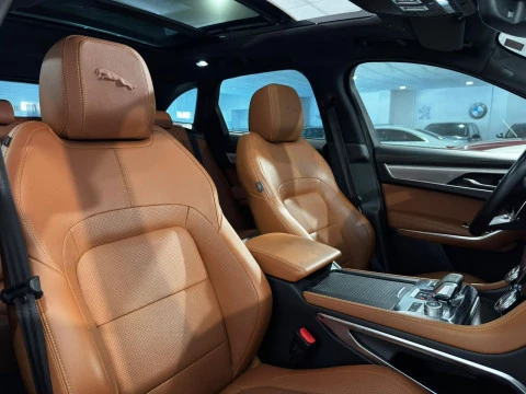 Jaguar F-Pace 2.0D I4 204PS AWD Auto MHEV R-Dynamic S 150Kw