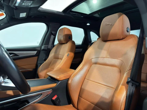 Jaguar F-Pace 2.0D I4 204PS AWD Auto MHEV R-Dynamic S 150Kw