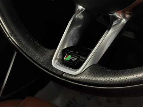 Jaguar F-Pace 2.0D I4 204PS AWD Auto MHEV R-Dynamic S 150Kw