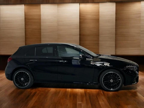 Mercedes-Benz Clase A A 250 e con tecnologia hibrida EQ