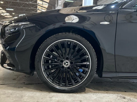 Mercedes-Benz Clase A A 250 e con tecnologia hibrida EQ