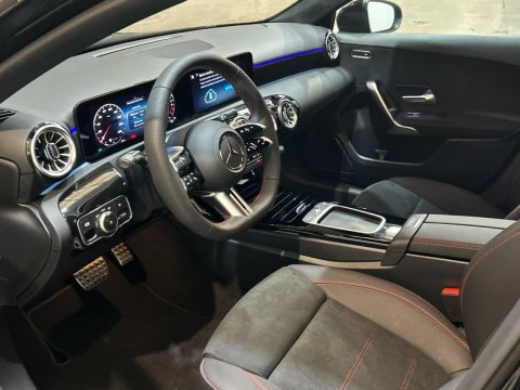 Mercedes-Benz Clase A A 250 e con tecnologia hibrida EQ
