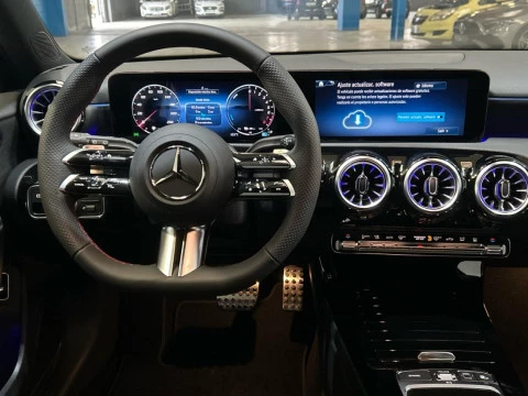 Mercedes-Benz Clase A A 250 e con tecnologia hibrida EQ