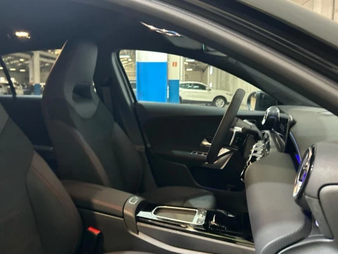 Mercedes-Benz Clase A A 250 e con tecnologia hibrida EQ