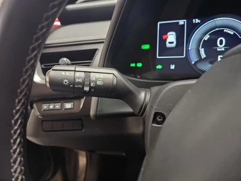 Lexus UX 2.0 250h Business