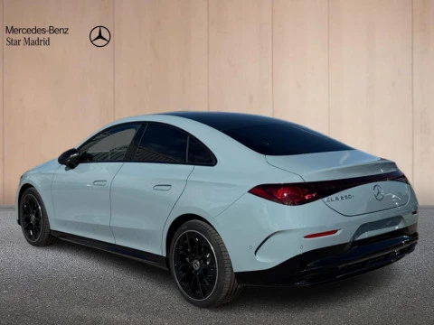 Mercedes-Benz CLA  250+ con tecnologia EQ