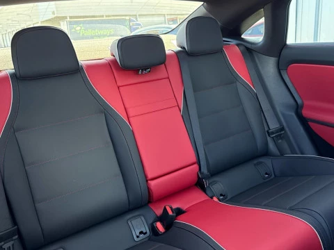 Mercedes-Benz CLA  250+ con tecnologia EQ
