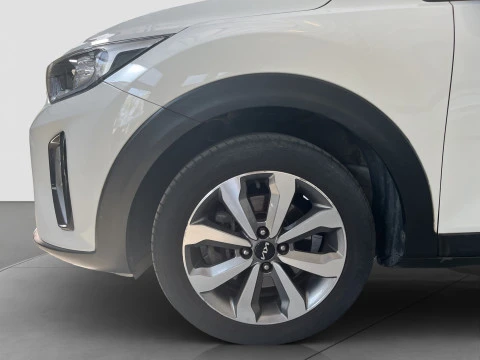 Kia Stonic 1.0 T-GDi 74kW (100CV) MHEV iMT Drive