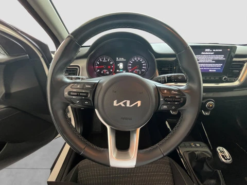 Kia Stonic 1.0 T-GDi 74kW (100CV) MHEV iMT Drive