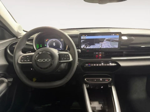 Fiat 600 MHEV Icon 1.2 81kW (110CV) DDCT