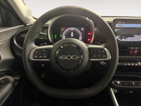 Fiat 600 MHEV Icon 1.2 81kW (110CV) DDCT