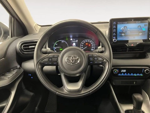 Toyota Yaris 1.5 120H Active Tech