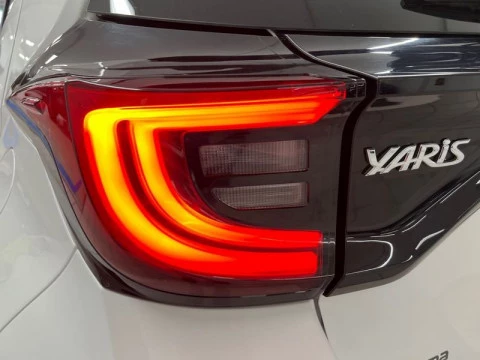 Toyota Yaris 1.5 120H Active Tech
