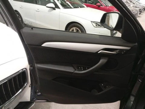 BMW X1 xDrive25e
