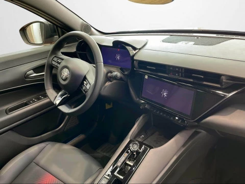 Alfa Romeo Junior Elettrica 115kW (156CV)