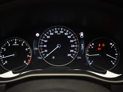 Mazda CX-30 e-SKYACTIV X MHEV 137kW Centre-Line