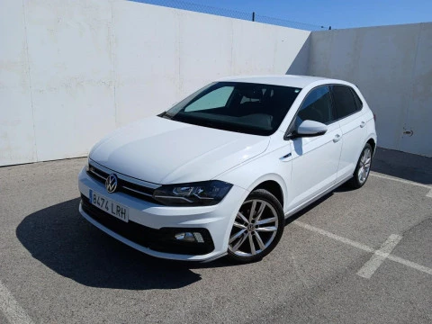 Volkswagen Polo R-Line 1.0 TSI 70kW (95CV) Volkswagen Polo R-Line 1.0 TSI 70kW (95CV)