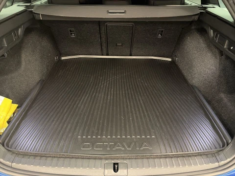 Skoda Octavia 1.4 TSI PHEV 180 kW (245 CV) DSG RS