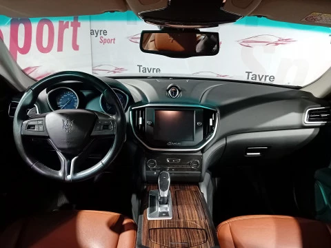 Maserati Ghibli 3.0 V6 DS RWD