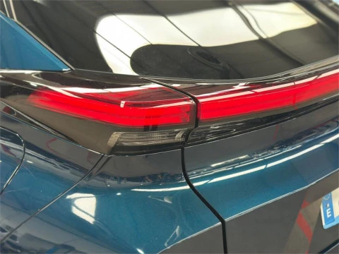 Toyota C-HR - Advance Hybrid 140